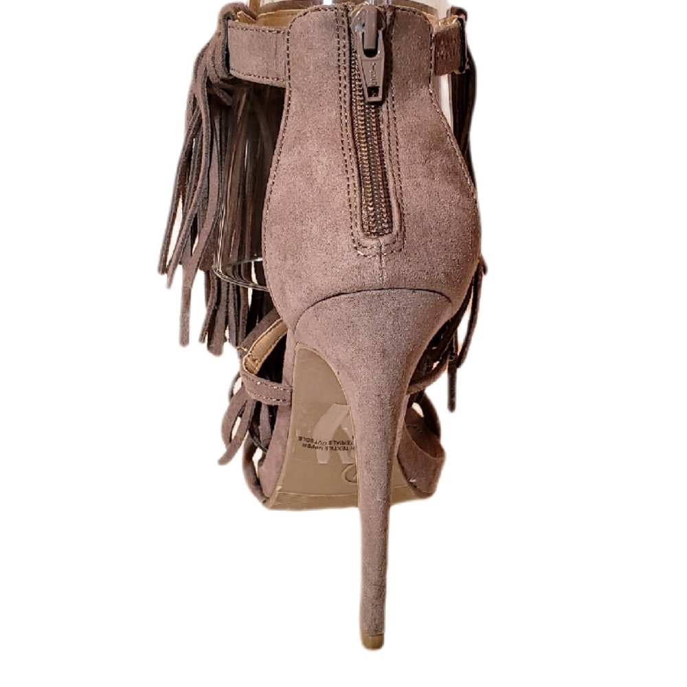Mossimo BoHo Style Suede Sandal with Fringe Sz 7 - Picture 5 of 6